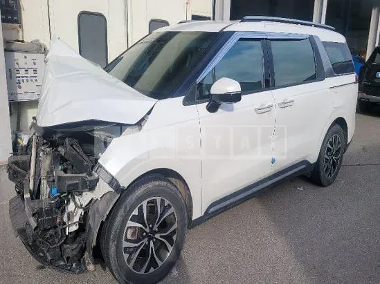 Photo 2 of 6: 2023 Kia Carnival — Korean insurance auction