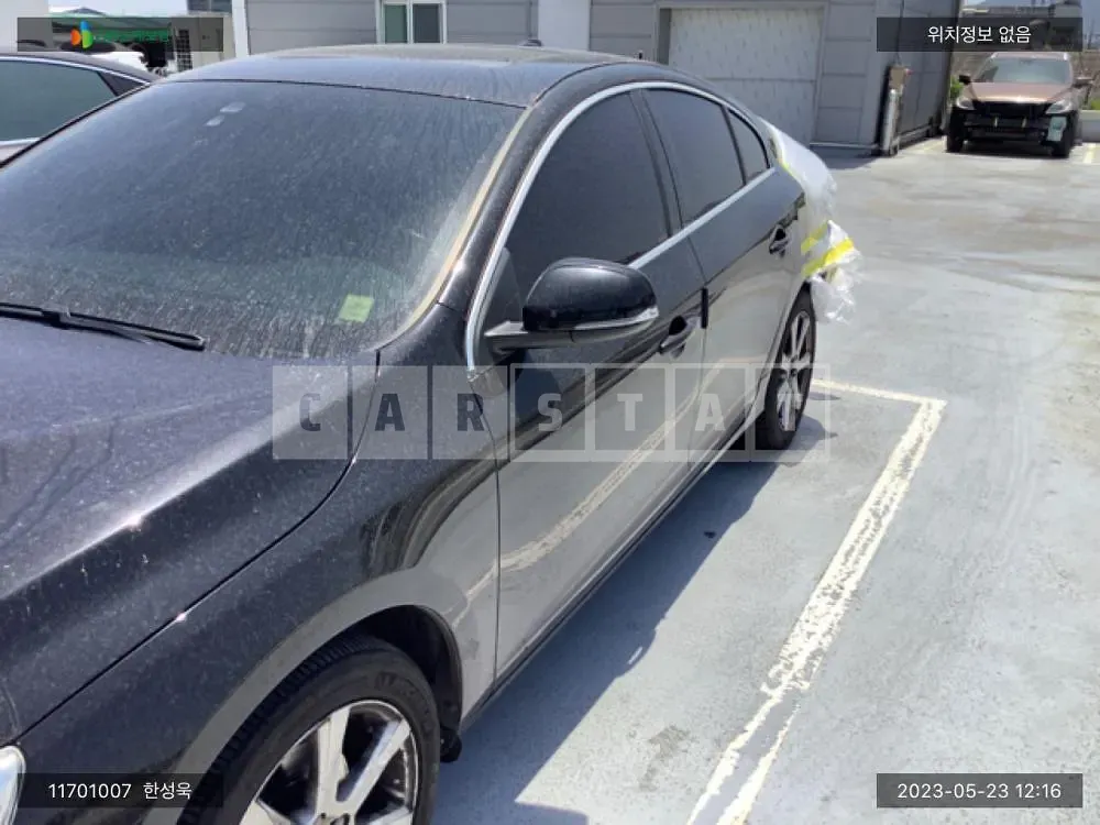 Photo 2 of 12: 2016 Volvo S60D3, VIN YV1FS79B0G2403251 — Korean insurance auction