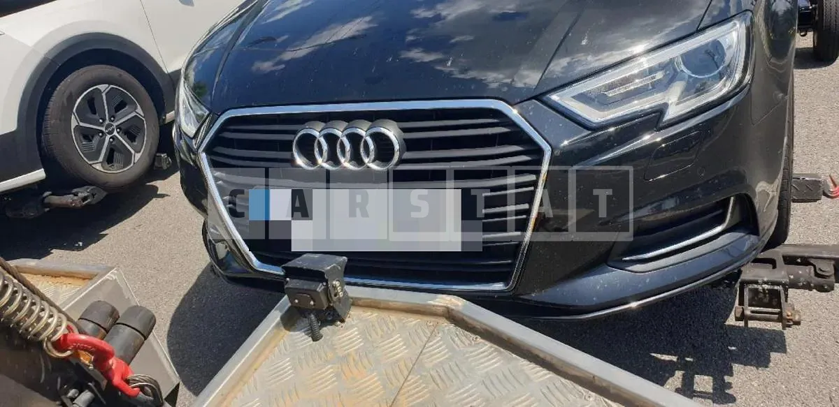 Photo 2 of 6: 2020 Audi A3 40 TFSI, VIN WAUZZZ8V8LA077695 — Korean insurance auction