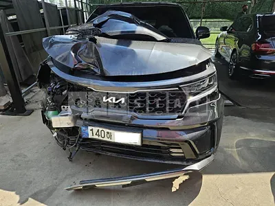 Photo 1 of 32: 2022 Kia Sorento, VIN KNARJ81BGNA146977 — Korean insurance auction