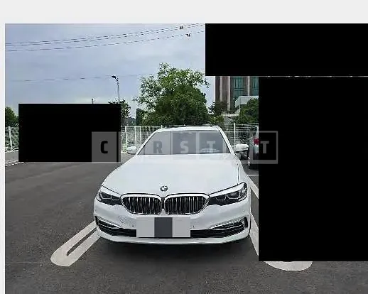 Photo 2 of 13: 2018 BMW 520i — Korean insurance auction