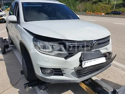 Photo 1 of 6: 2016 Volkswagen Tiguan 2.0 TDI BMT, VIN WVGZZZ5NZGW048895 — Korean insurance auction