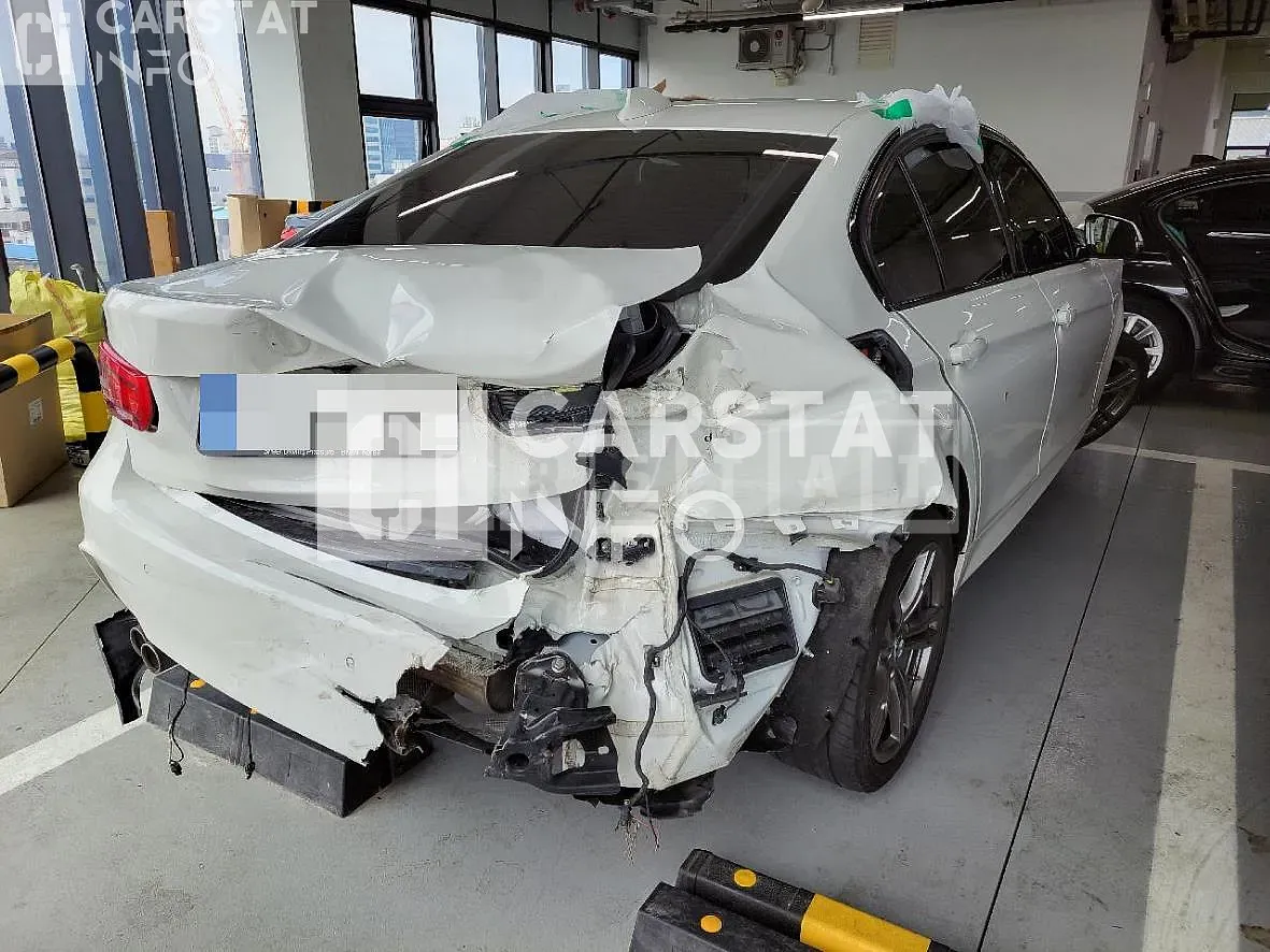 Photo 2 of 10: 2016 BMW 320d — Korean insurance auction