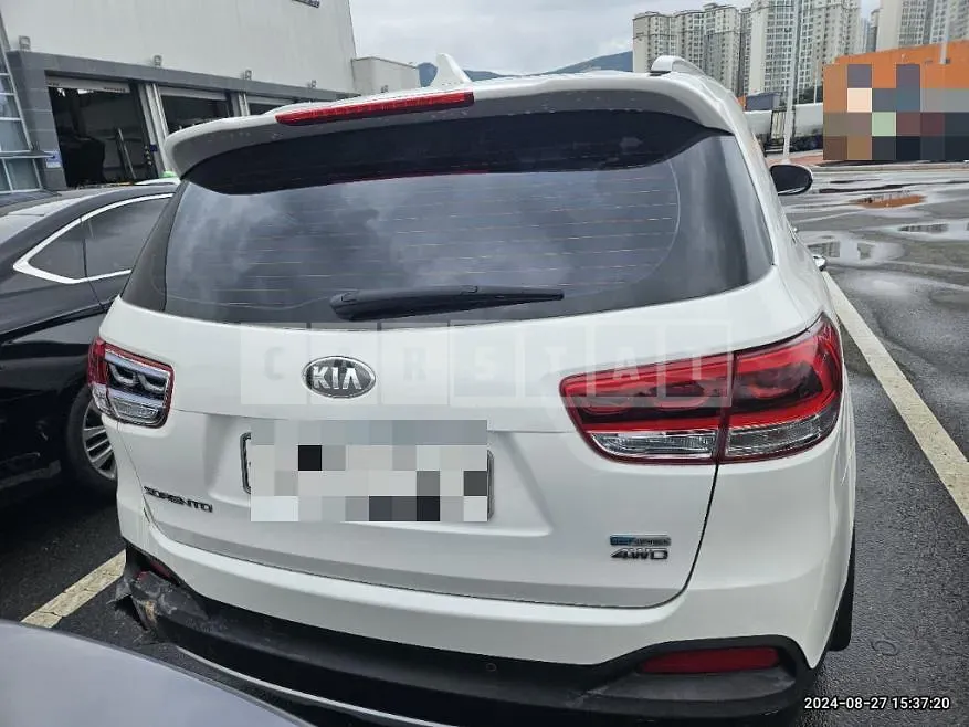 Photo 2 of 19: 2017 Kia Sorento 2.0 (4WD) — Korean insurance auction