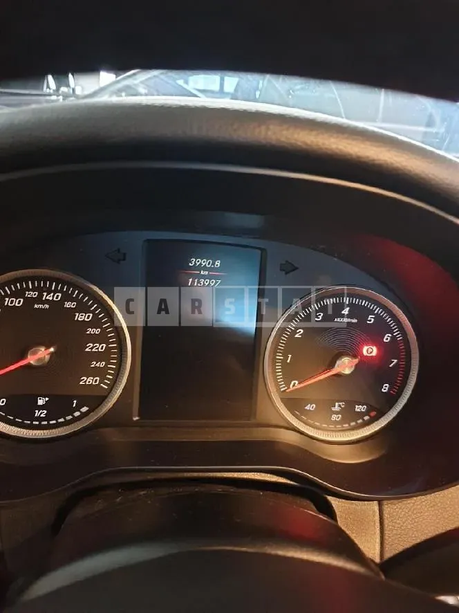 Photo 2 of 8: 2018 Mercedes-Benz C200, VIN WDDWF4CB1JF723650 — Korean insurance auction