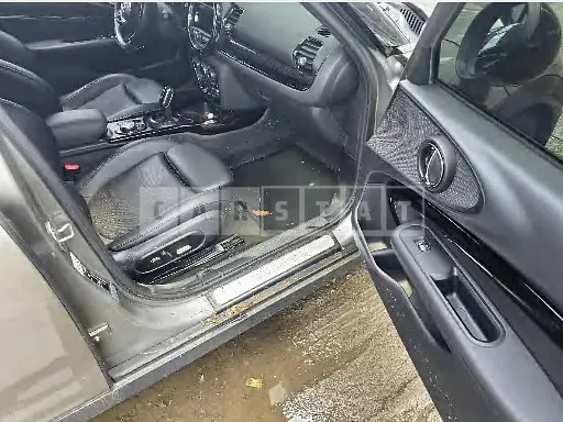 Photo 2 of 16: 2019 MINI Cooper D Clubman — Korean insurance auction