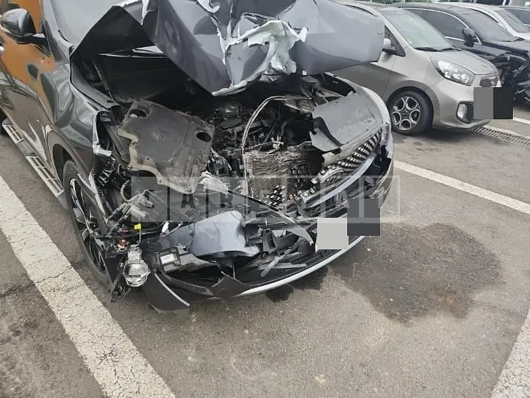 Photo 2 of 34: 2015 Kia Sorento 2.0 (Diesel), VIN KNAPK81ABFA037973 — Korean insurance auction