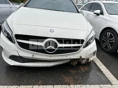 Photo 1 of 38: 2017 Mercedes-Benz A200, VIN WDDBF4DB3HJ527035 — Korean insurance auction
