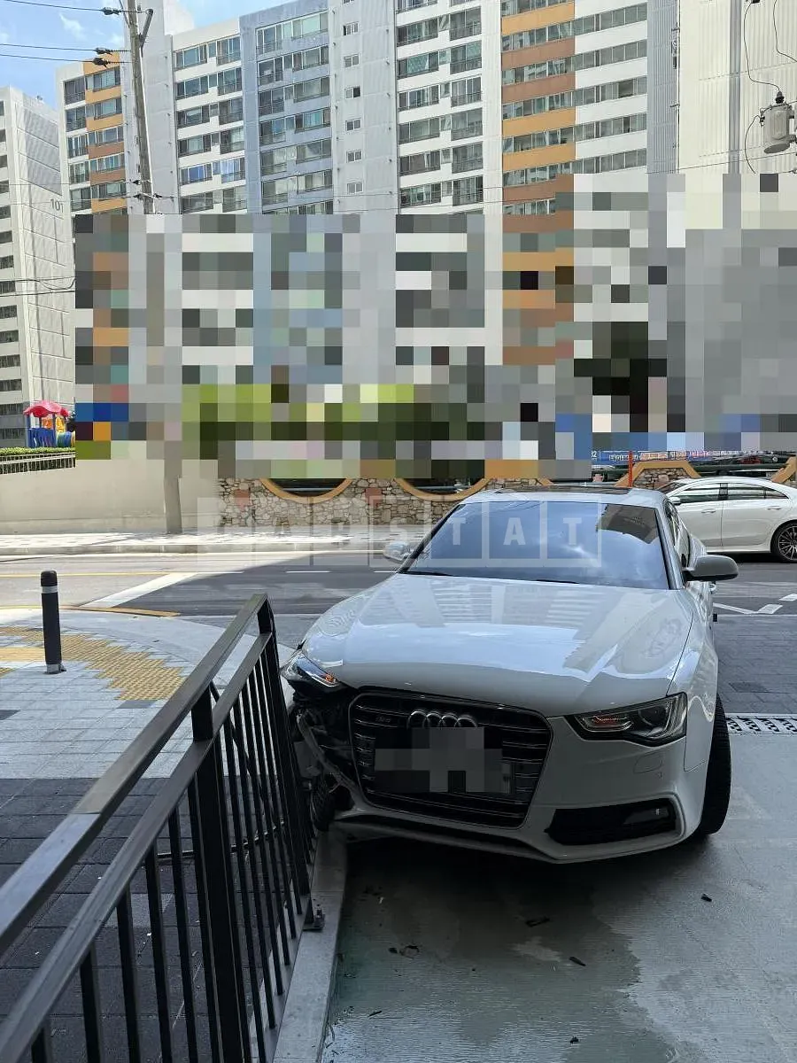 Photo 2 of 38: 2015 Audi A5 Sportback 35 TDI Quattr — Korean insurance auction