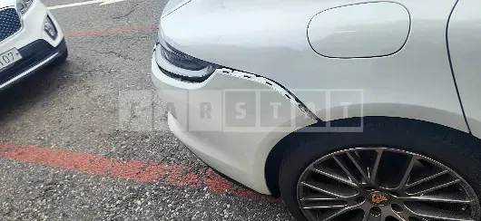 Photo 2 of 32: 2022 Porsche Panamera 4 — Korean insurance auction