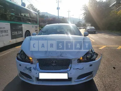 Photo 1 of 14: 2015 Jaguar XF 2.2d, VIN SAJAA05JXFDU67402 — Korean insurance auction