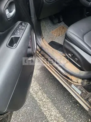 Photo 2 of 13: 2023 Jeep Zip Renegade 1.3 FWD — Korean insurance auction