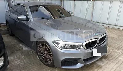 Photo 1 of 5: 2019 BMW 530i xDrive M Sport Package, VIN WBAJD9106KWC84567 — Korean insurance auction