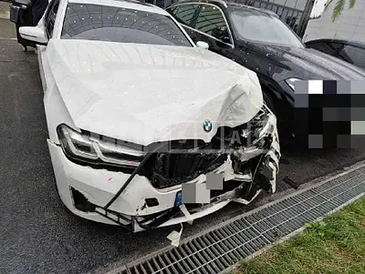 Photo 1 of 56: 2023 BMW 520i — Korean insurance auction