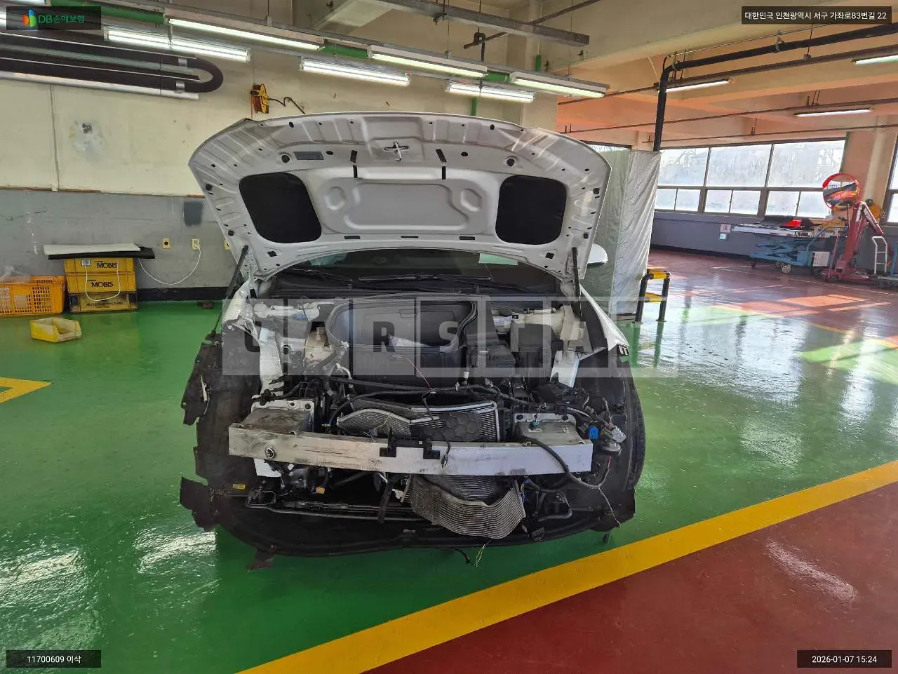 Photo 2 of 26: 2023 Hyundai IONIQ 6, VIN KMHM341AFPA034282 — Korean insurance auction