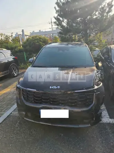 Photo 1 of 30: 2025 Kia Carnival — Korean insurance auction