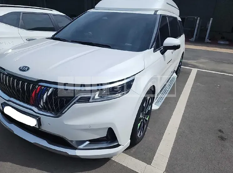 Photo 2 of 15: 2021 Kia Carnival High Limousine, VIN KNANE81BBMS102672 — Korean insurance auction