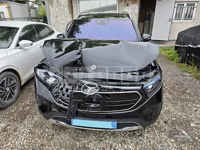 2023 Mercedes-Benz EQB300