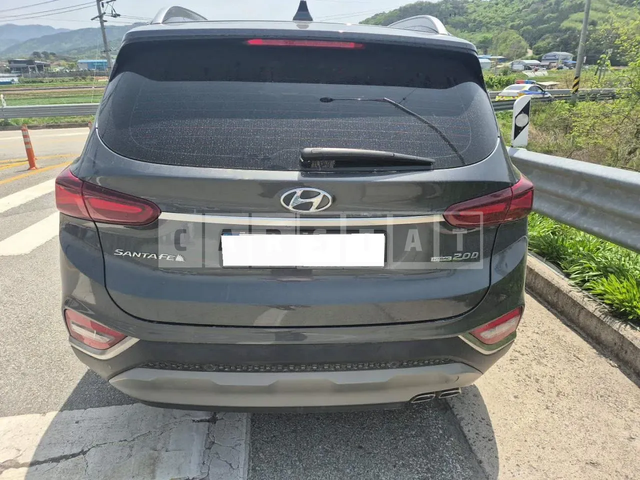 Photo 2 of 8: 2018 Hyundai Santa Fe, VIN KMHS381BBKU035493 — Korean insurance auction