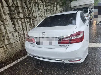 Photo 1 of 9: 2017 Honda Accord 2.4 — Korean insurance auction