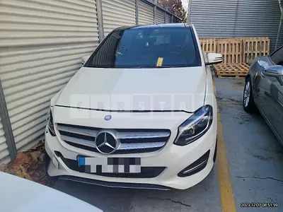 2015 Mercedes-Benz B200d