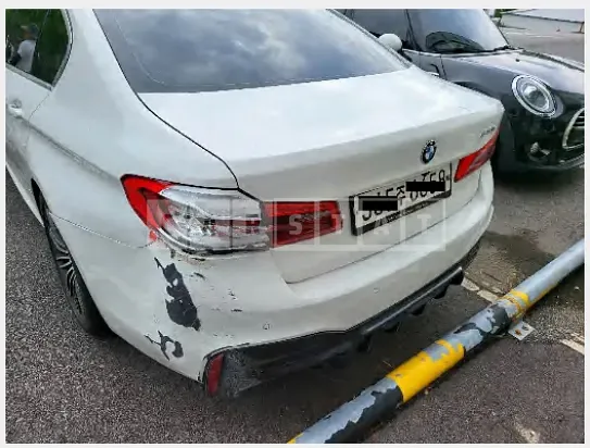 Photo 2 of 24: 2020 BMW 530i M Sport Package — Korean insurance auction