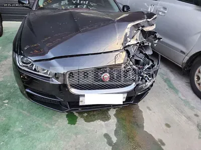 Photo 1 of 39: 2017 Jaguar XE 20d, VIN SAJAB4BN8HCP02240 — Korean insurance auction