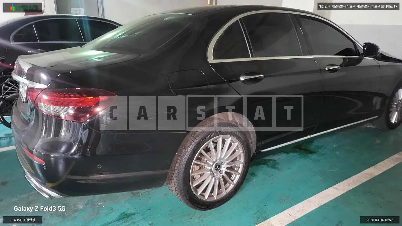 Photo 2 of 22: 2023 Mercedes-Benz E250, VIN W1KZF4FB8PB185568 — Korean insurance auction