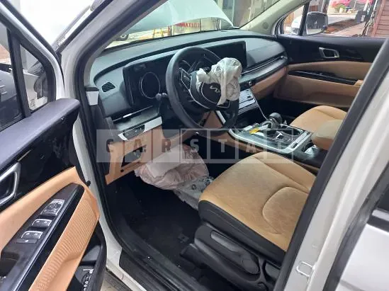 Photo 2 of 16: 2023 Kia Carnival — Korean insurance auction