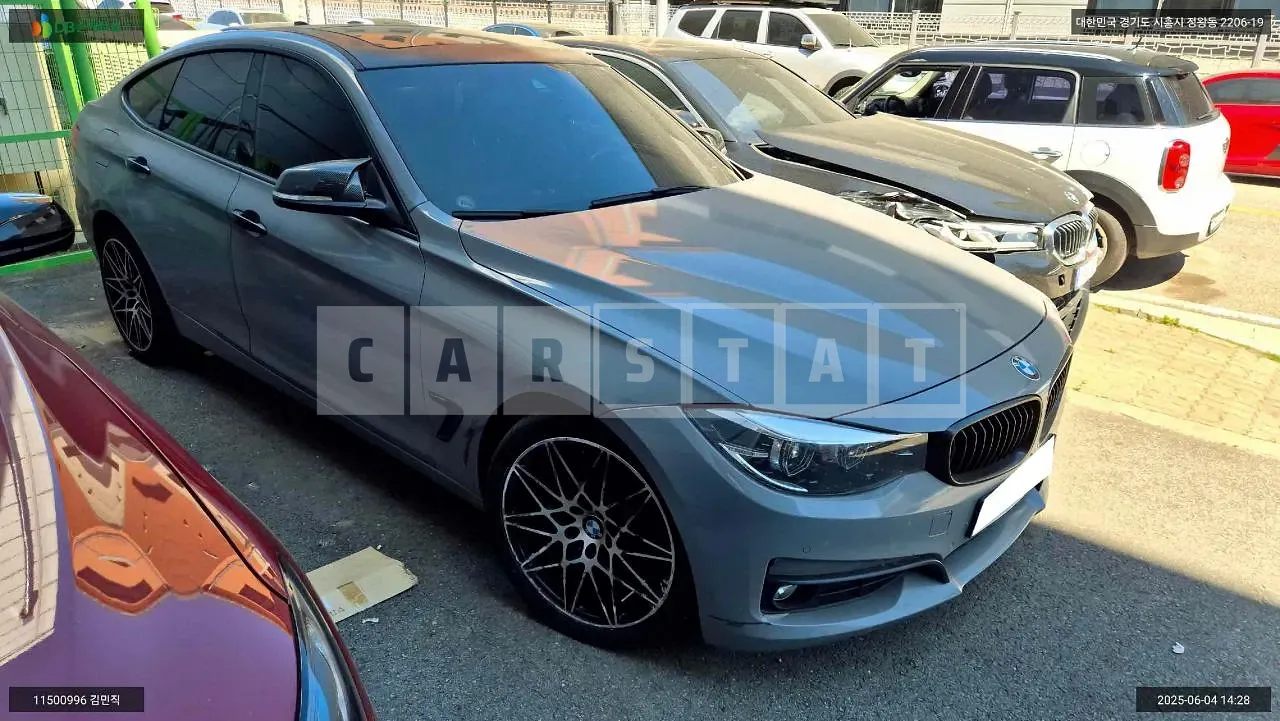 Photo 2 of 13: 2018 BMW 320d Gran Turismo, VIN WBA8T3106JG804495 — Korean insurance auction