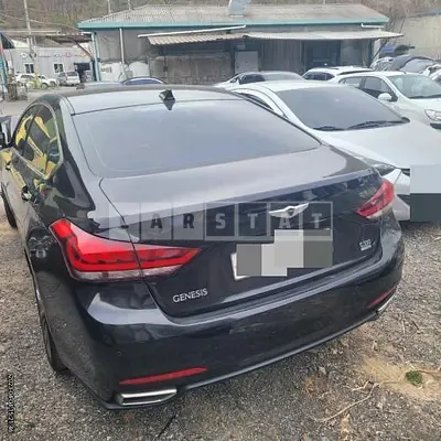 Photo 1 of 14: 2015 Genesis 3.3 — Korean insurance auction