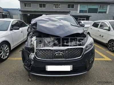 Photo 1 of 18: 2016 Kia Sorento — Korean insurance auction