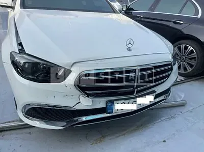 Photo 1 of 21: 2021 Mercedes-Benz E300 e 4Matic, VIN W1KZF5EB6MA957106 — Korean insurance auction