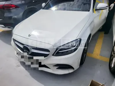 Photo 1 of 7: 2019 Mercedes-Benz C220 d 4Matic — Korean insurance auction
