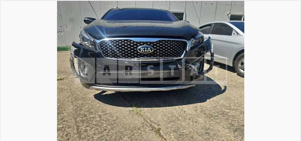 Photo 2 of 7: 2015 Kia Sorento 2.2 — Korean insurance auction