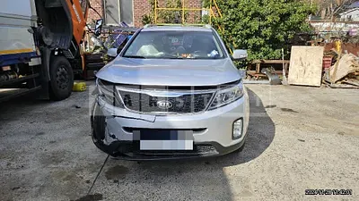 Photo 1 of 22: 2014 Kia Sorento R 4WD — Korean insurance auction