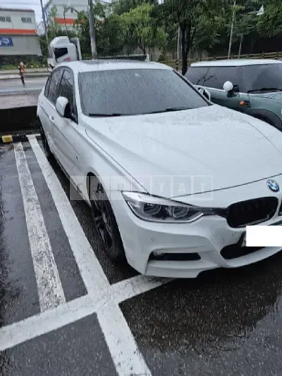 Photo 1 of 31: 2017 BMW 330i — Korean insurance auction