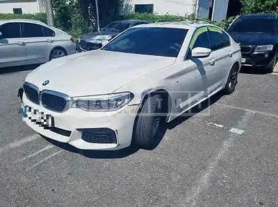 Photo 1 of 15: 2020 BMW 520i M Sport Package, VIN WBAJK9104LCE69550 — Korean insurance auction