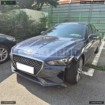 Photo 1 of 18: 2018 Genesis G70, VIN KMTG341ABJU005462 — Korean insurance auction