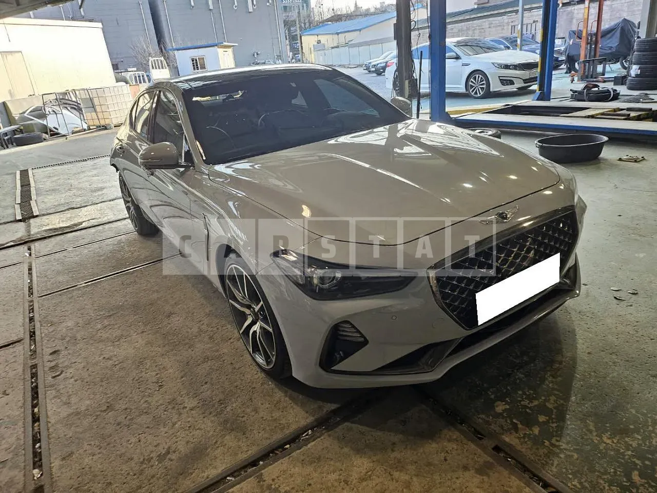 Photo 2 of 18: 2019 Genesis G70, VIN KMTG341ABKU037303 — Korean insurance auction