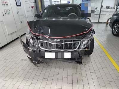 Photo 1 of 11: 2014 Kia K5 2.0(LPI) — Korean insurance auction
