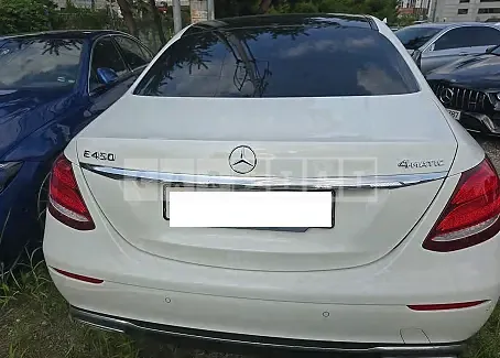 Photo 2 of 28: 2020 Mercedes-Benz E450 4Matic — Korean insurance auction