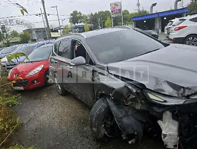 Photo 1 of 9: 2020 Hyundai Santa Fe — Korean insurance auction