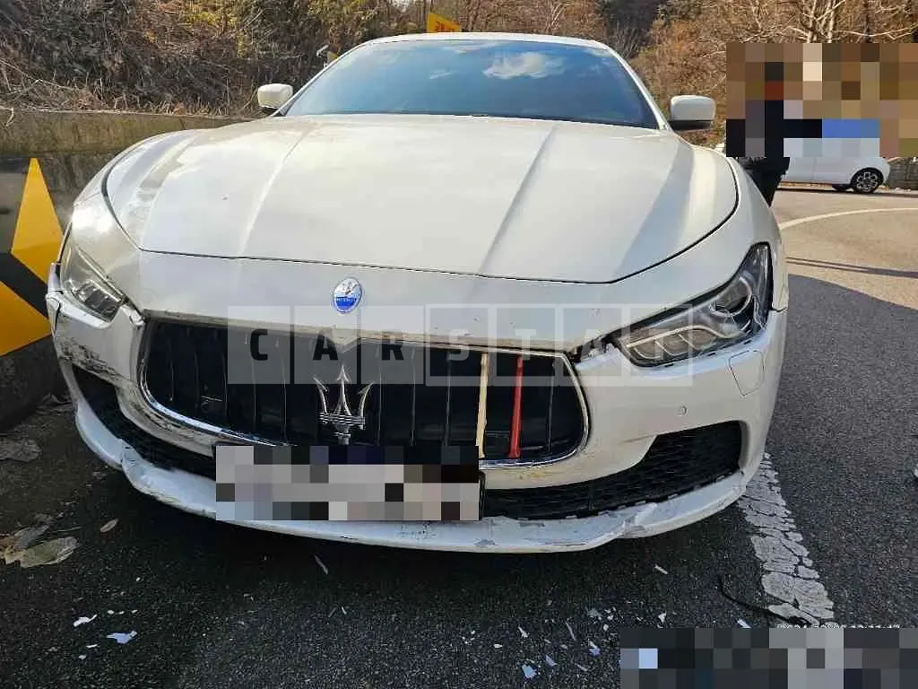 Photo 2 of 8: 2015 Maserati Ghibli Diesel — Korean insurance auction