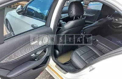 Photo 1 of 50: 2022 Mercedes-Benz E350 4Matic, VIN W1KZF8GB3NB038044 — Korean insurance auction