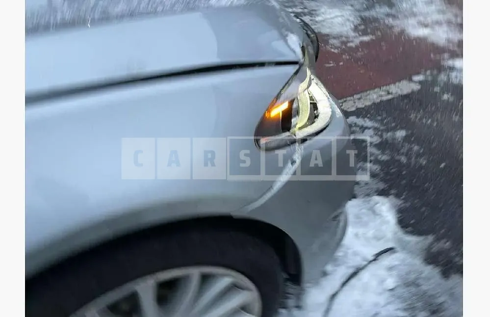 Photo 2 of 16: 2015 BMW 520d xDrive — Korean insurance auction
