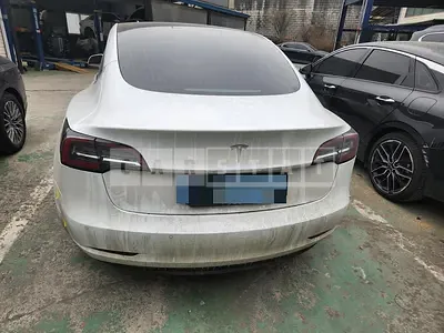 Photo 1 of 9: 2020 Tesla Model 3 Standard Range Plus R, VIN 5YJ3E1EA6LF726523 — Korean insurance auction