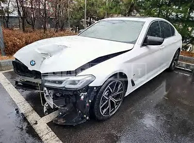 Photo 1 of 20: 2021 BMW 530i, VIN WBA71BH0XMCH05243 — Korean insurance auction