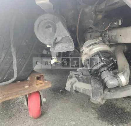Photo 2 of 43: 2017 Mercedes-Benz C220d 4Matic — Korean insurance auction