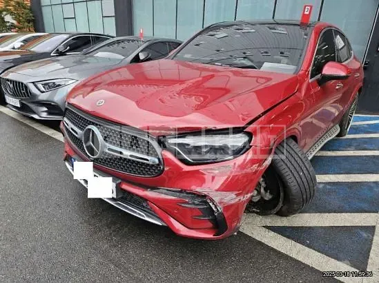 Photo 2 of 29: 2024 Mercedes-Benz GLC300 4Matic Coupe, VIN W1NKJ4HB6RF183958 — Korean insurance auction